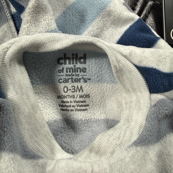 4/$20 Carter’s Penguin Design Fleece Sleeper - Picture 4 of 4